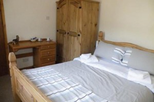 Gables Guest House Solihull Image