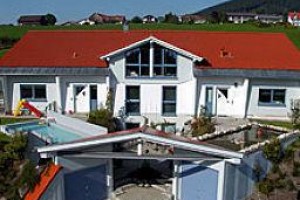 Gastehaus Gebhard Villa Musica voted  best hotel in Hohenpeissenberg