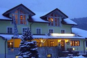 Gasthof Hotel zur Post voted  best hotel in Erlau 