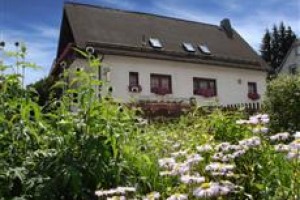 Gasthof Zum Reifberg Stutzerbach Image