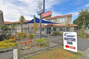 Gateway Motor Inn Image