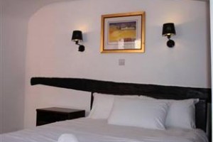George Hotel Image