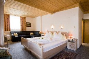 Gisela Hotel Image
