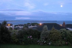 Glenorney by the Sea Image