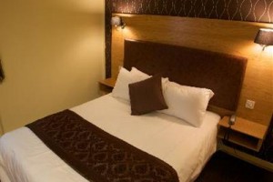 Goddard Arms Hotel Swindon Image