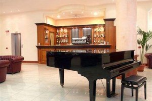Gold Hotel Marcianise Image