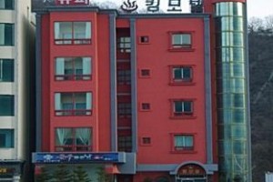 Goodstay King Hotel voted  best hotel in Danyang 