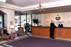 Gouverneur Trois-Rivieres voted 2nd best hotel in Trois-Rivieres