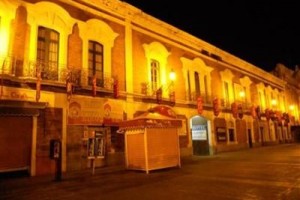 Gran Hotel Independencia Image