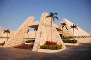 Grand Sirenis Mayan Beach Hotel Akumal Image