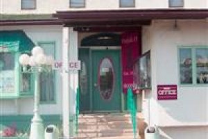 Granny's Motel & Restaurant Image