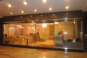 Green Park Commercial Hotel Image