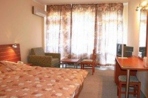 Green Park Hotel Kiten Image