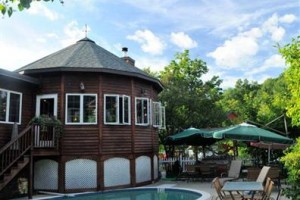 Gregory House Country Inn voted  best hotel in Averill Park