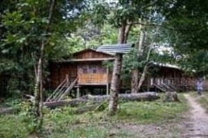 Gua Longhouse Chalet Image