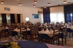 Guesthouse Delfin Hotel Omisalj Image