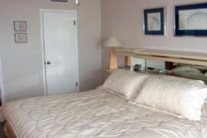 Gulf Shores Townhome by Vicinity Vacation Rentals Image