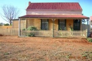 Gum Paddock Country Cottage Image
