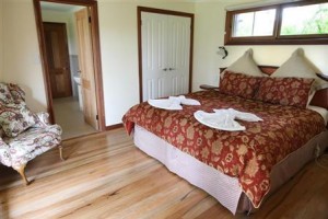 Hallowell Springs Accommodation Ocean Beach voted  best hotel in Ocean Beach