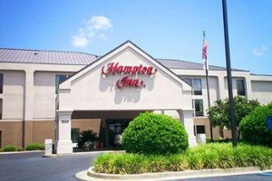 Hampton Inn Adel voted  best hotel in Adel