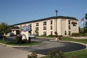 Hampton Inn Milwaukee Airport Image