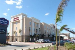 Hampton Inn and Suites Navigation Boulevard Corpus Christi Image