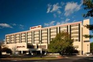 Hampton Inn Boston Natick Image