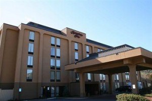 Hampton Inn Bridgeport/Clarksburg voted 2nd best hotel in Bridgeport 