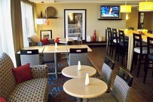 Hampton Inn Chicago-O'Hare International Airport Image