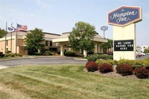 Hampton Inn Columbus South Image