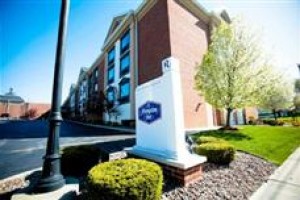 Hampton Inn East Aurora voted  best hotel in East Aurora