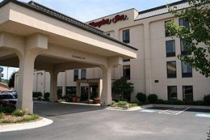 Hampton Inn Hillsville Image