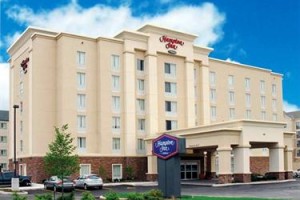 Hampton Inn London (Canada) voted 8th best hotel in London 