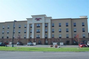 Hampton Inn Macomb voted  best hotel in Macomb