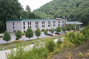 Hampton Inn Marion (North Carolina) voted  best hotel in Marion 