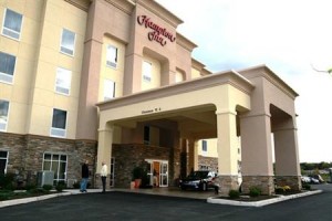 Hampton Inn Matamoras Image
