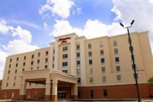 Hampton Inn Petersburg Mall Colonial Heights Image