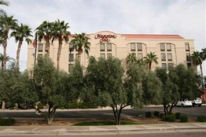 Hampton Inn Phoenix Chandler voted 9th best hotel in Chandler