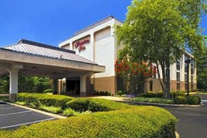 Hampton Inn Memphis-Poplar voted 8th best hotel in Memphis