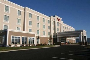 Hampton Inn Presque Isle voted  best hotel in Presque Isle