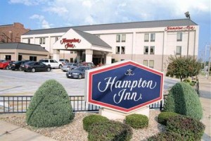 Hampton Inn Quincy Image