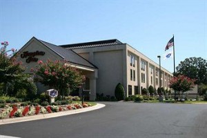 Hampton Inn Richmond North / Ashland voted  best hotel in Ashland