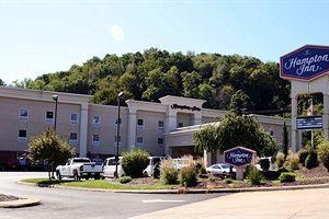 Hampton Inn Steubenville Oh voted  best hotel in Steubenville