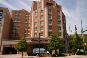 Hampton Inn & Suites Reagan National Airport voted 7th best hotel in Arlington 
