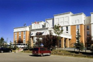 Hampton Inn & Suites by Hilton Calgary-Airport Image