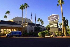 Hampton Inn & Suites Phoenix Airport South Image
