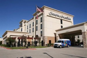 Hampton Inn & Suites DFW Airport West Hurst Image