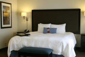 Hampton Inn & Suites Nashville - Downtown Image