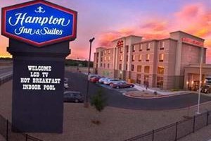Hampton Inn & Suites Farmington Image