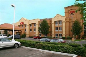 Hampton Inn Suites Modesto-Salida Image